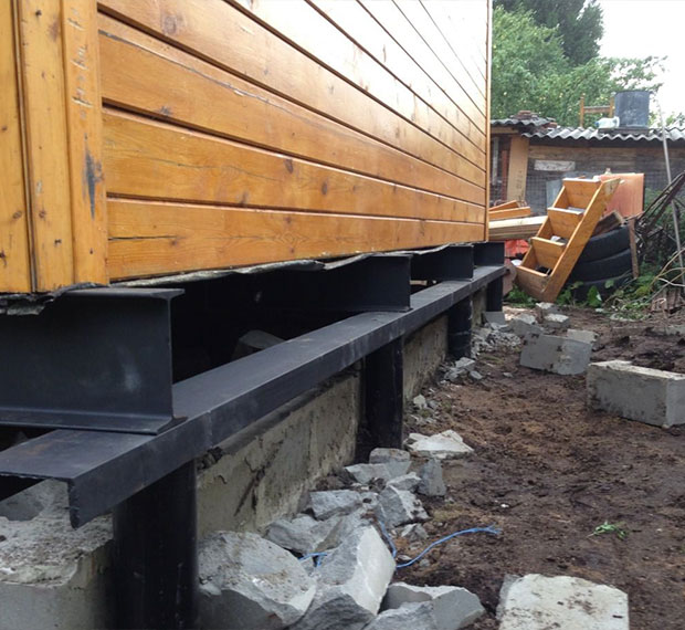 Поднять дом на винтовые сваи в Арске